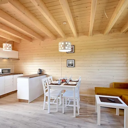 בית נופש Piasek I Woda Domki גרצי'יבובו