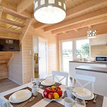 בית נופש Piasek I Woda Domki